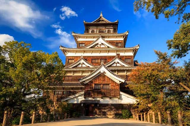 Hiroshima Castle Hiroshima-Castle.jpg