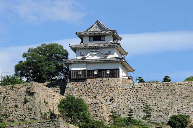Marugame Castle Marugame-Castle.jpg
